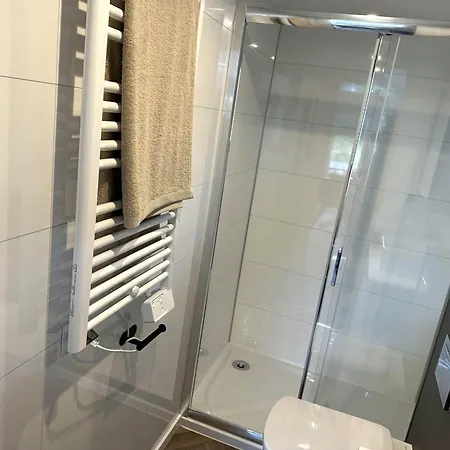 度假居 Luxurious With Hot Tub - Fantastic Location *